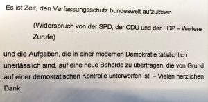 Verfassungsschutz auflösen. (Handgemenge)