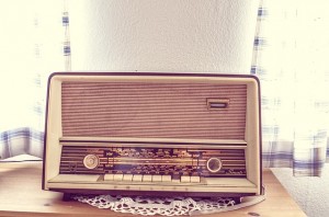 tube-radio-338511_640